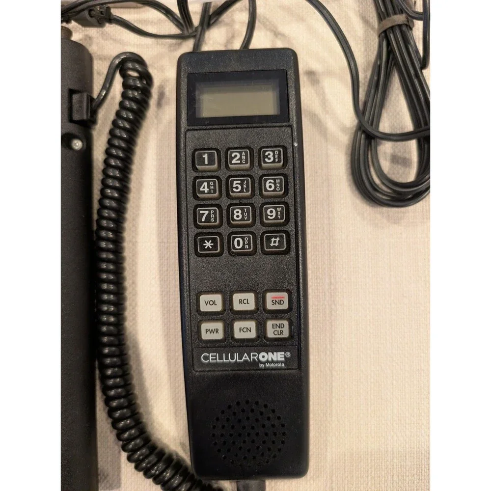 Motorola Vintage Cellular Car Phone S3784A Cellular One w/ Handset & Case – Part